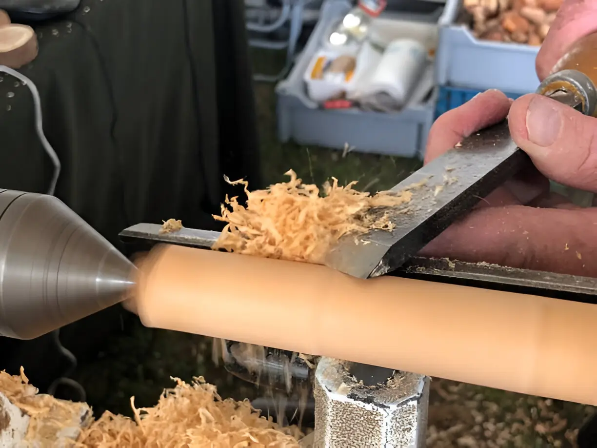 use the Wood Lathe Turning Tools