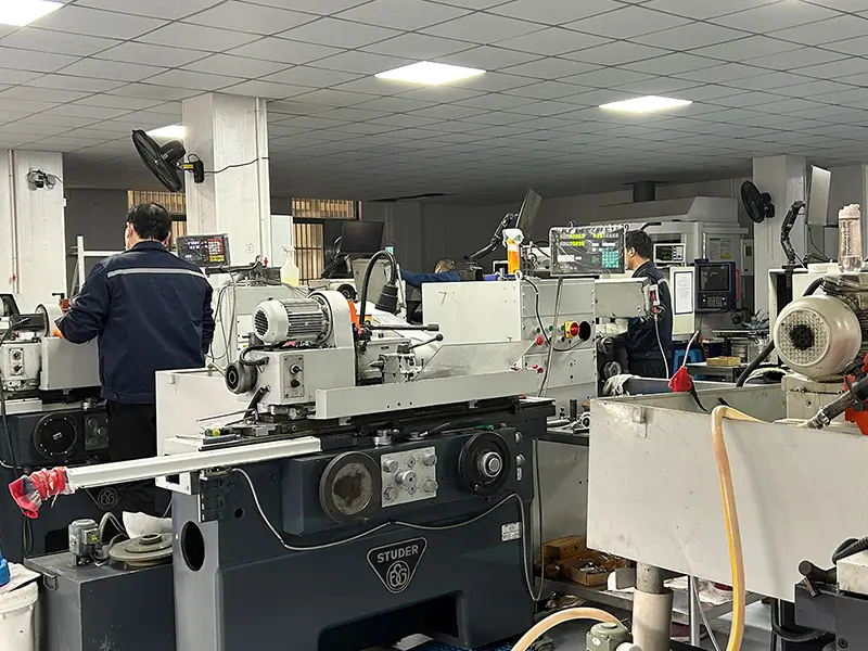 grinder workshop