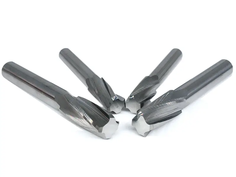 Alésoir à coupes hélicoïdales (Spiral Flute Reamer)